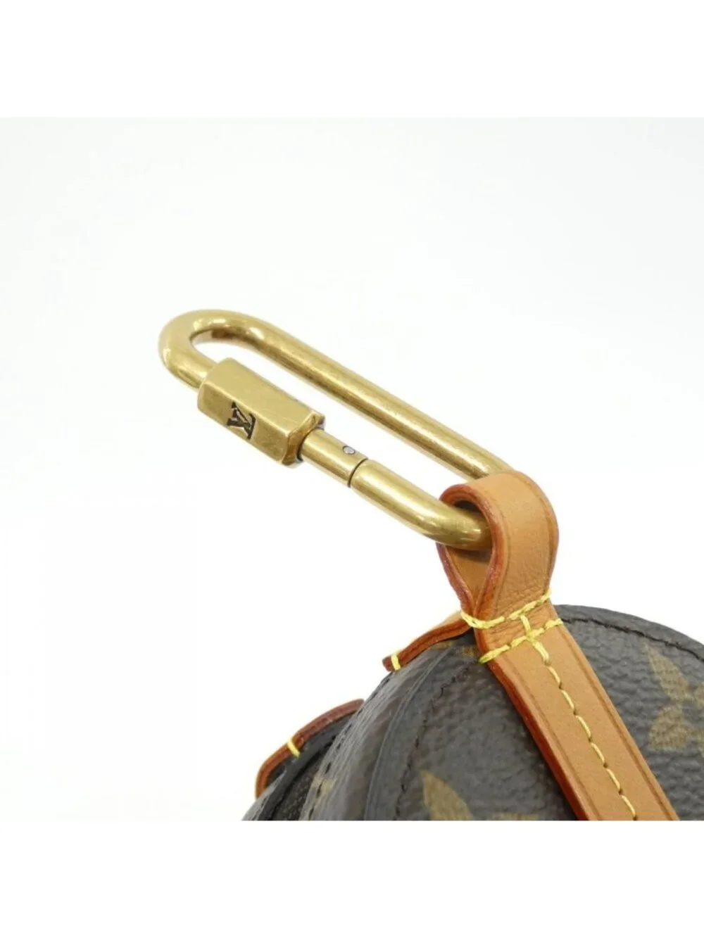 Louis Vuitton Monogram Round Case Pouch